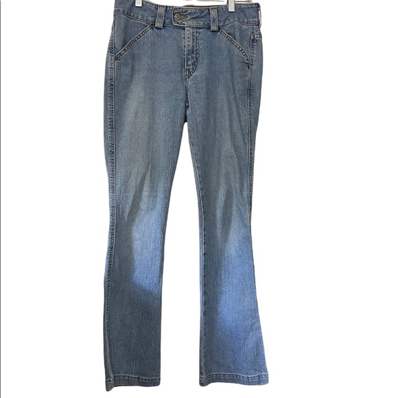 Levi’s womens nouveau bootcut stretch size 6 Highrise jeans light wash. - Picture 1 of 14